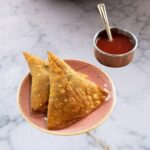 Veg Samosa (V)(D) (2/portion)